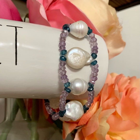 Handmade pearl, amethyst, & topaz bracelet - Picture 2 of 5